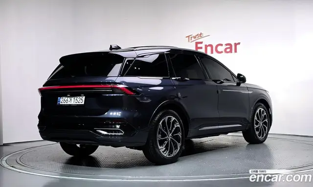 Lincoln Nautilus 2024 2.0 АКПП, миниатюра 2