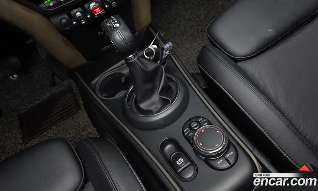 Mini Countryman 2017 2.0 АКПП, миниатюра 11