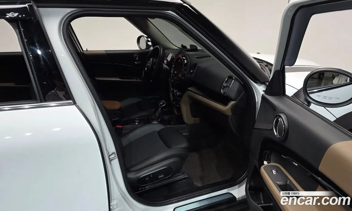 Mini Countryman 2019 1.5 АКПП, фото 11