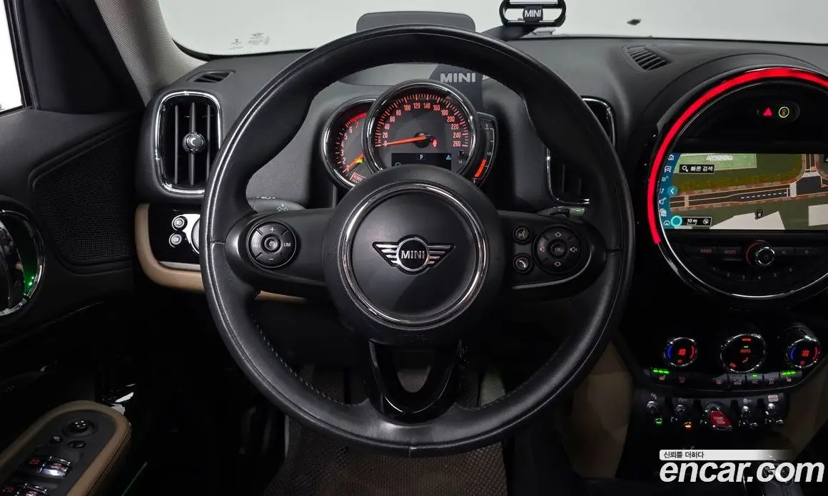 Mini Countryman 2019 1.5 АКПП, фото 13