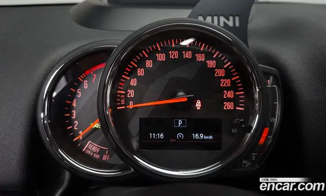 Mini Countryman 2019 1.5 АКПП, миниатюра 8