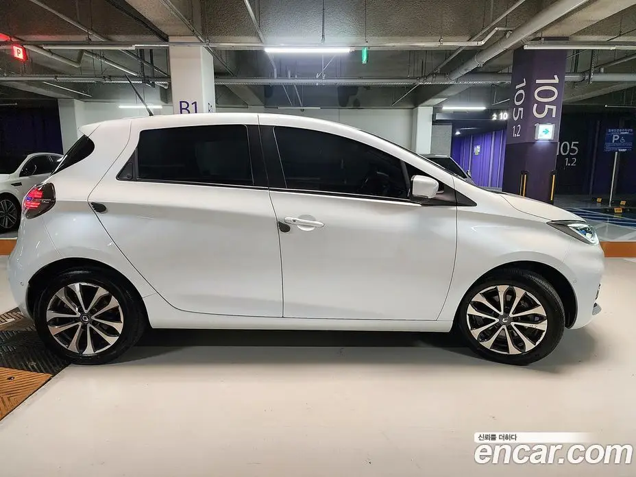 Renault (Samsung) Zoe 2021 0.2 АКПП, фото 4 Renault (Samsung) Zoe 2021 0.2 АКПП, фото 4
