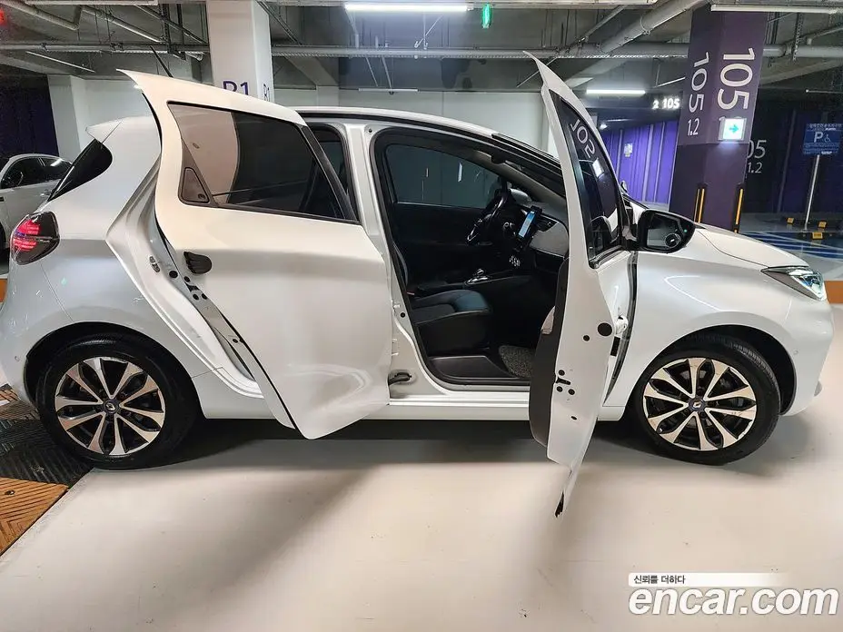 Renault (Samsung) Zoe 2021 0.2 АКПП, фото 5 Renault (Samsung) Zoe 2021 0.2 АКПП, фото 5