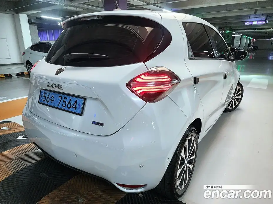 Renault (Samsung) Zoe 2021 0.2 АКПП, фото 6 Renault (Samsung) Zoe 2021 0.2 АКПП, фото 6