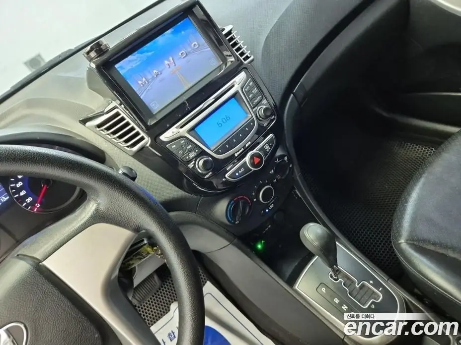 Hyundai Accent 2011 1.4 АКПП, фото 11