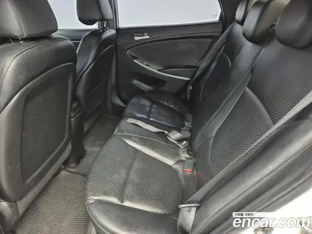 Hyundai Accent 2011 1.4 АКПП, миниатюра 12