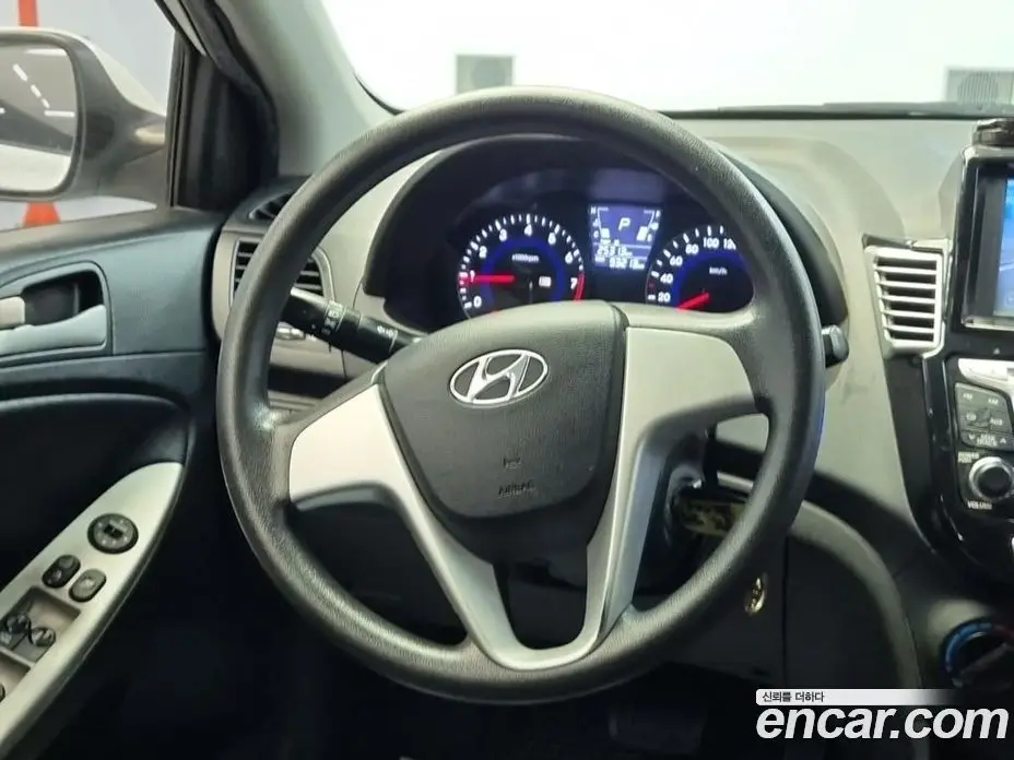 Hyundai Accent 2011 1.4 АКПП, фото 18
