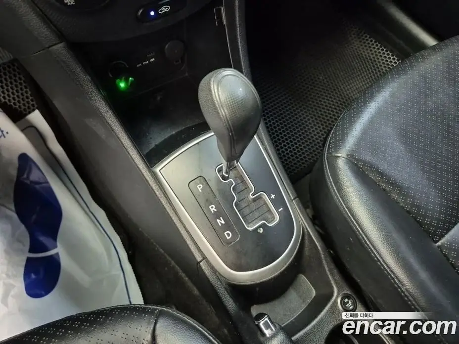 Hyundai Accent 2011 1.4 АКПП, фото 9
