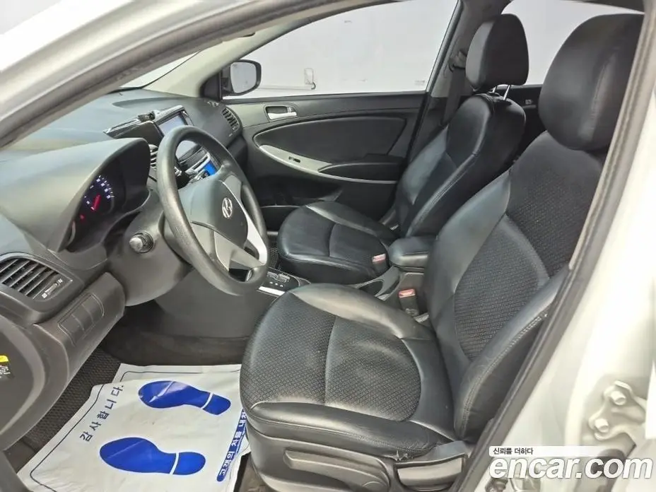 Hyundai Accent 2011 1.4 АКПП, фото 10