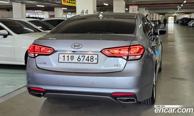 Hyundai Aslan 2015 3.3 АКПП, миниатюра 4