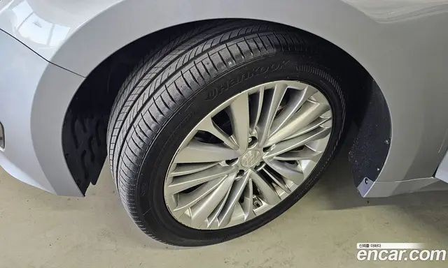 Hyundai Aslan 2015 3.3 АКПП, миниатюра 5
