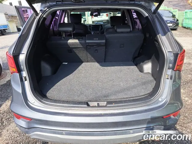 Hyundai Santa Fe 2015 2.0 АКПП, миниатюра 6 Hyundai Santa Fe 2015 2.0 АКПП, миниатюра 6