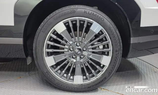 Hyundai Santa Fe 2023 1.6 АКПП, миниатюра 7