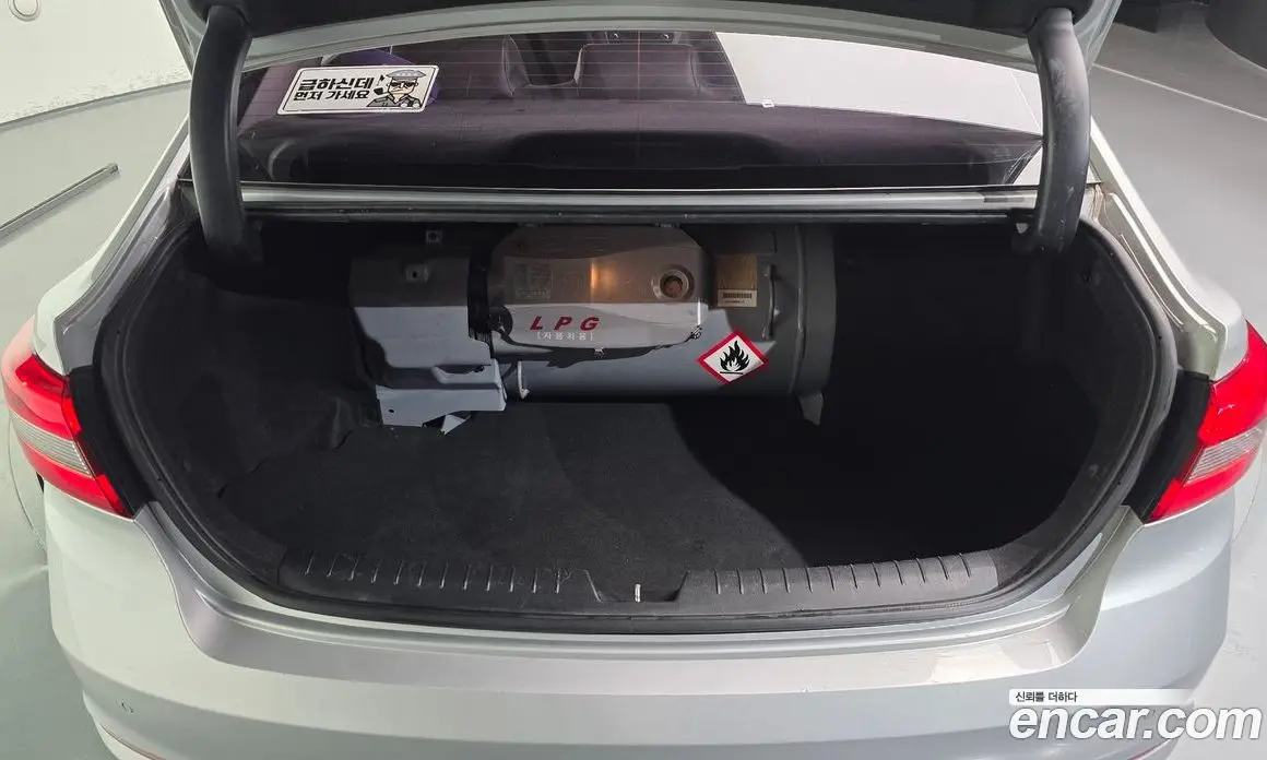 Hyundai Sonata 2014 2.0 АКПП, фото 20