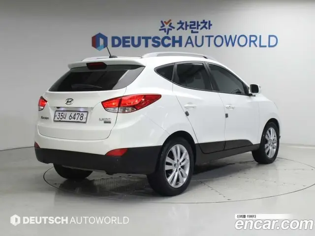Hyundai Tucson 2010 2.0 АКПП, миниатюра 2