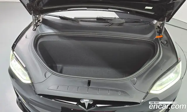 Tesla Model X 2023 0.3 АКПП, миниатюра 6 Tesla Model X 2023 0.3 АКПП, миниатюра 6