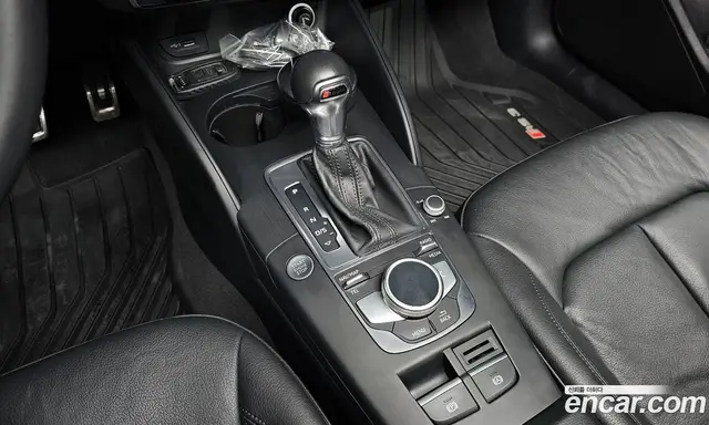 Audi A3 2018 2.0 АКПП, миниатюра 12