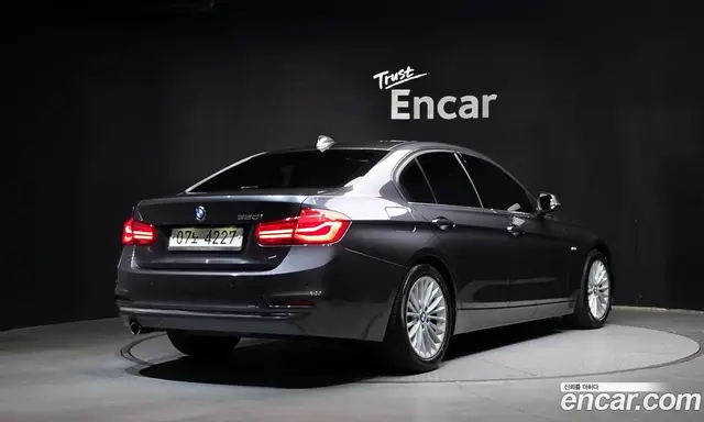 BMW 3 серия 2017 2.0 АКПП, миниатюра 2
