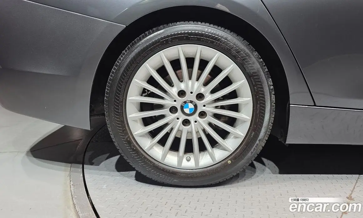 BMW 3 серия 2017 2.0 АКПП, фото 5
