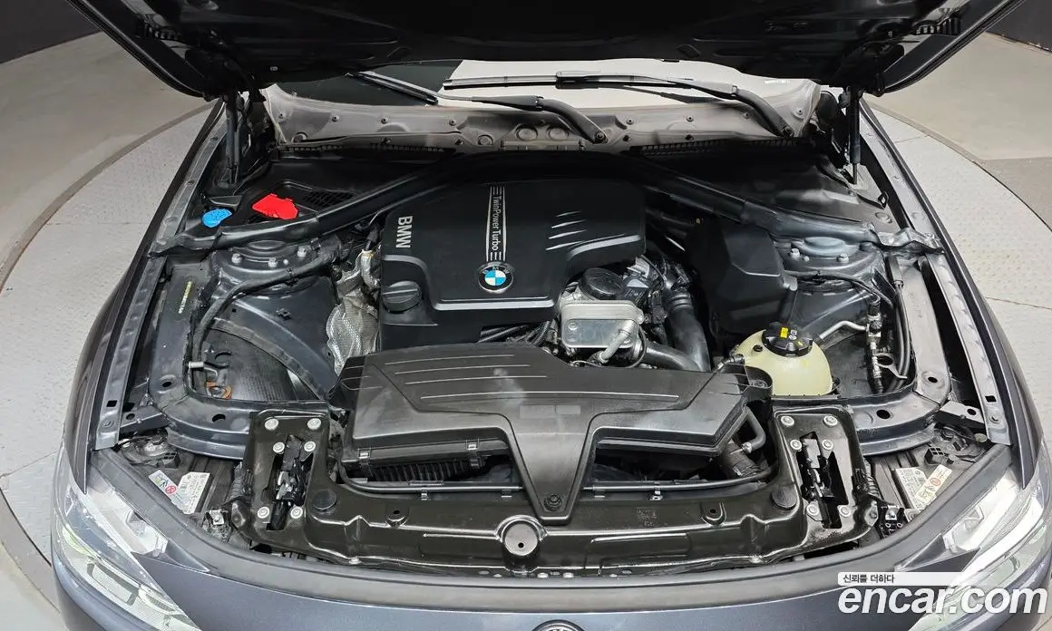 BMW 3 серия 2017 2.0 АКПП, фото 6