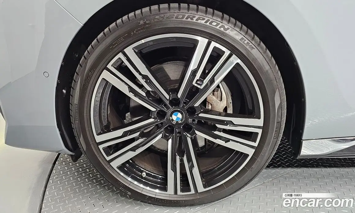 BMW 7 серия 2023 3.0 АКПП, фото 5