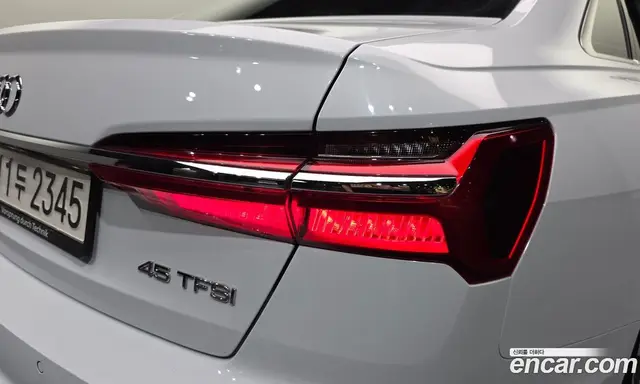 Audi A6 2022 2.0 АКПП, миниатюра 9