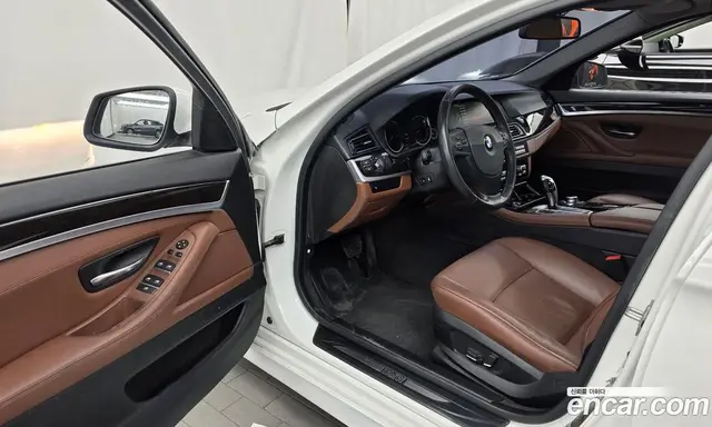 BMW 5 серия 2013 2.0 АКПП, миниатюра 10
