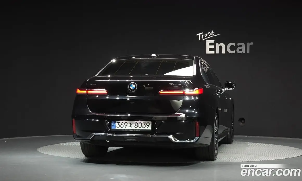 BMW 7 серия 2023 3.0 АКПП, фото 4