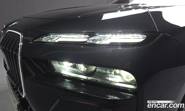 BMW 7 серия 2023 3.0 АКПП, миниатюра 8