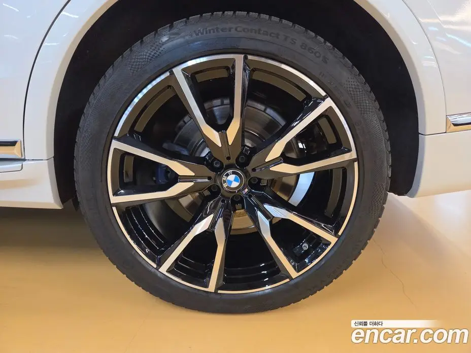 BMW X7 2021 3.0 АКПП, фото 5