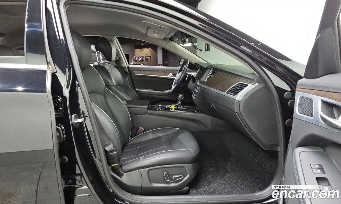 Hyundai Genesis 2014 3.3 АКПП, фото 12 Hyundai Genesis 2014 3.3 АКПП, фото 12