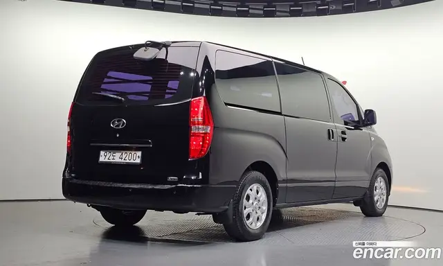 Hyundai Starex 2013 2.5 АКПП, миниатюра 2
