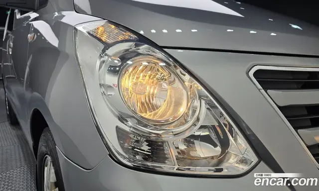 Hyundai Starex 2016 2.5 АКПП, миниатюра 8