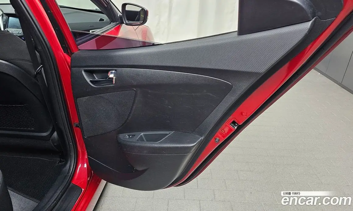 Hyundai Veloster 2017 1.6 АКПП, фото 15