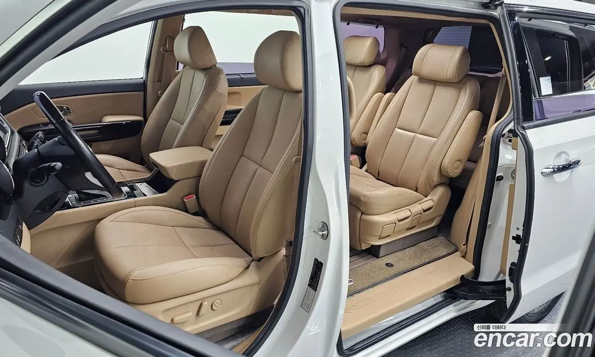 Kia Carnival 2018 2.2 АКПП, фото 13