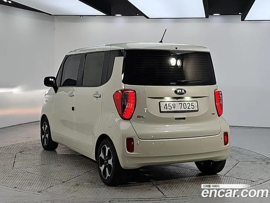 Kia Ray 2014 1.0 АКПП, фото 3