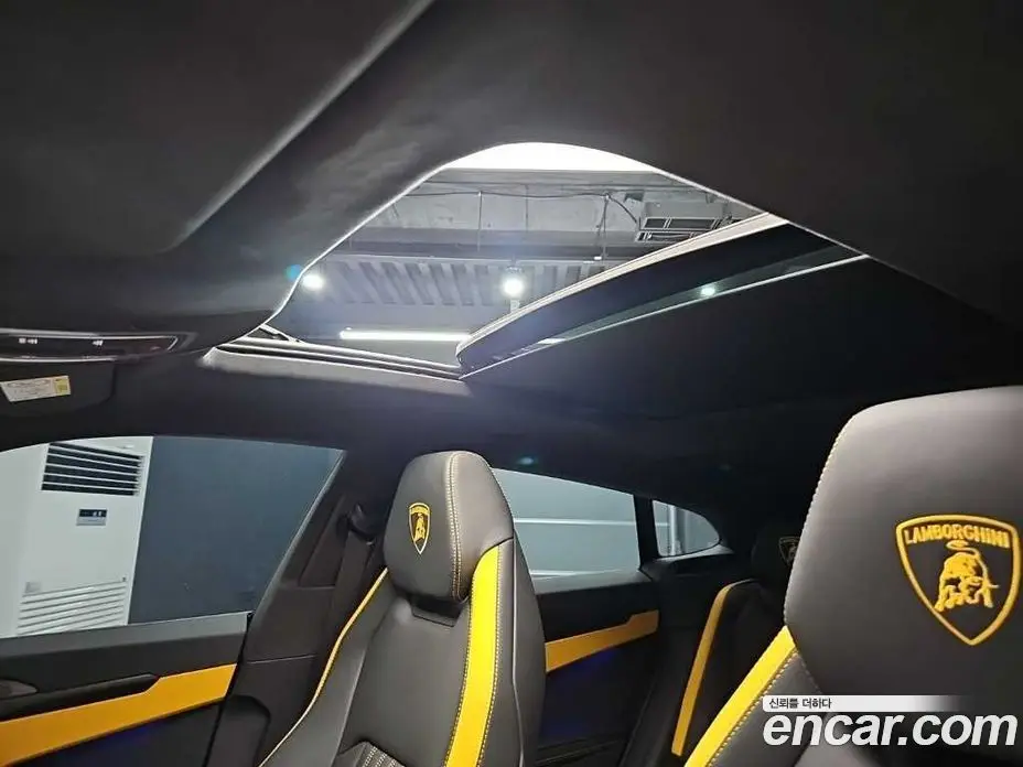 Lamborghini Urus 2026 4.0 АКПП, фото 13