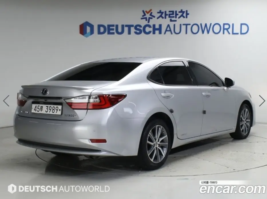 Lexus ES 2016 2.5 АКПП, фото 3