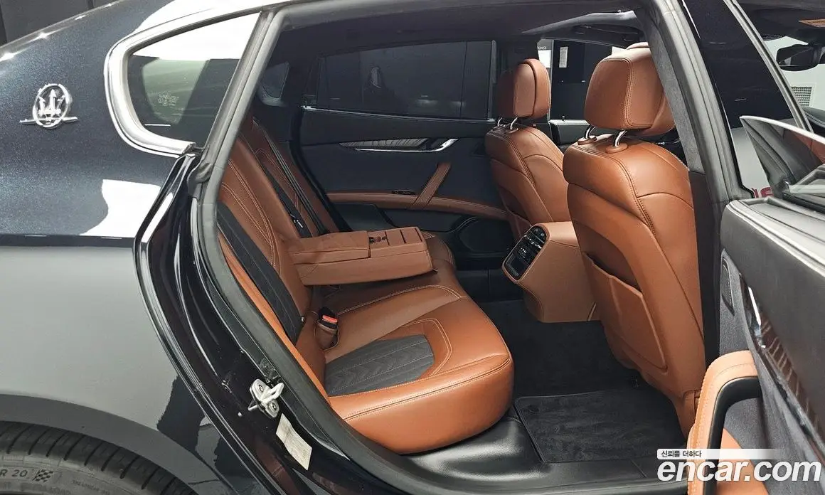 Maserati Quattroporte 2019 3.0 АКПП, фото 16