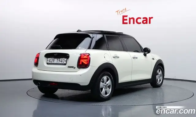 Mini Cooper 2019 1.5 АКПП, миниатюра 2