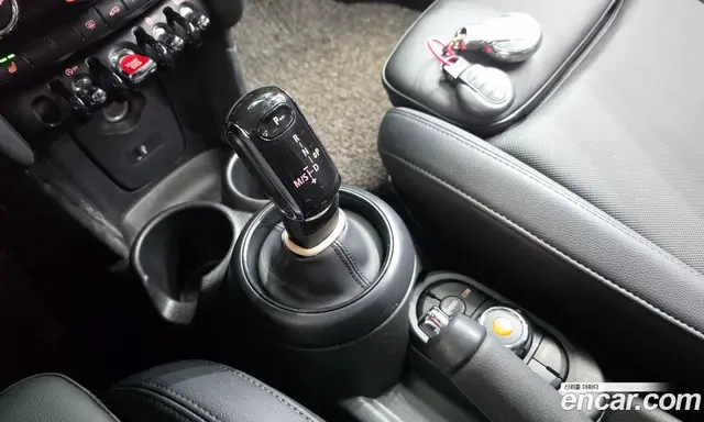 Mini Cooper 2019 1.5 АКПП, миниатюра 12