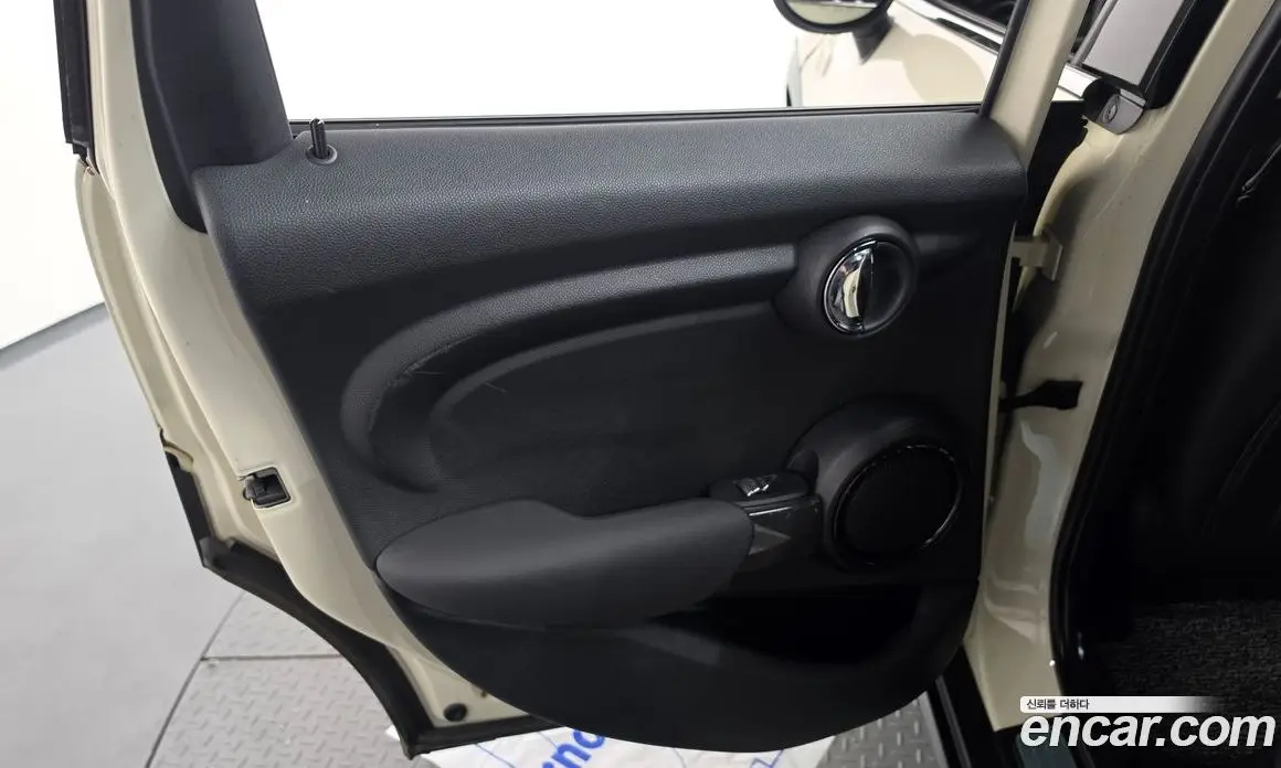 Mini Cooper 2019 1.5 АКПП, фото 15