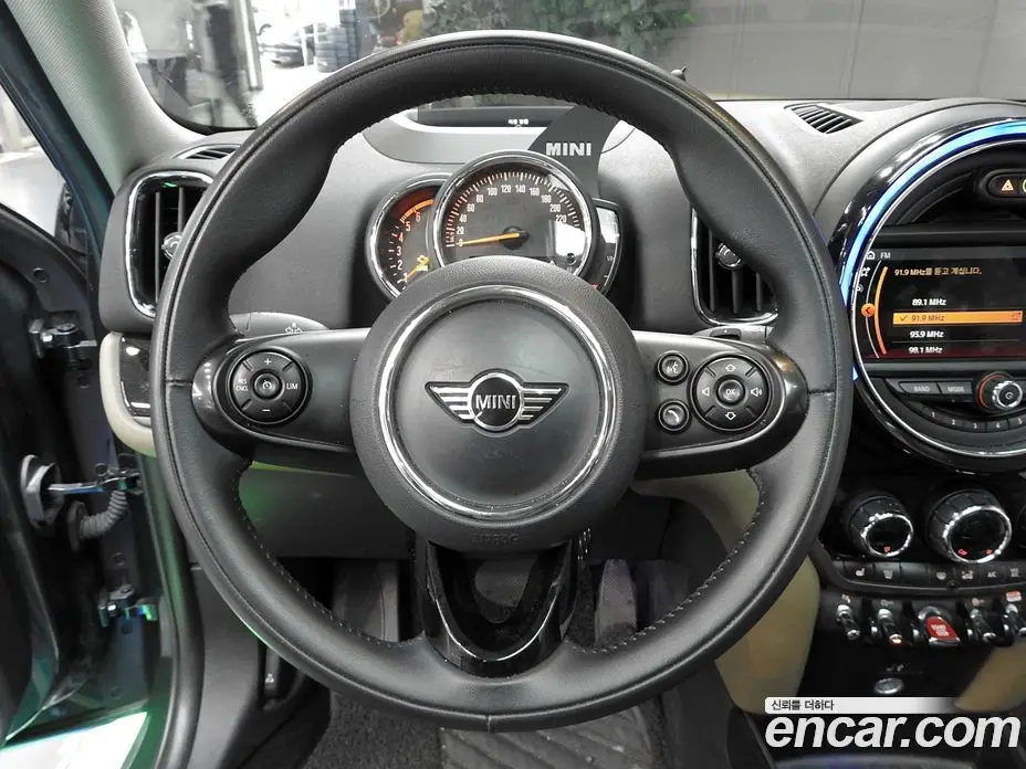 Mini Countryman 2019 2.0 АКПП, фото 12