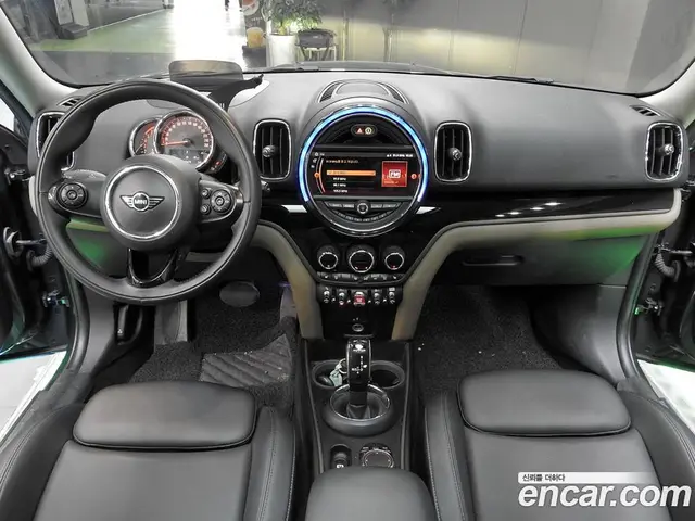 Mini Countryman 2019 2.0 АКПП, миниатюра 7
