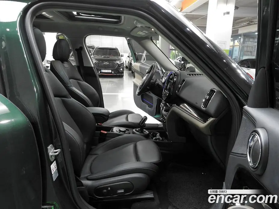 Mini Countryman 2019 2.0 АКПП, фото 10