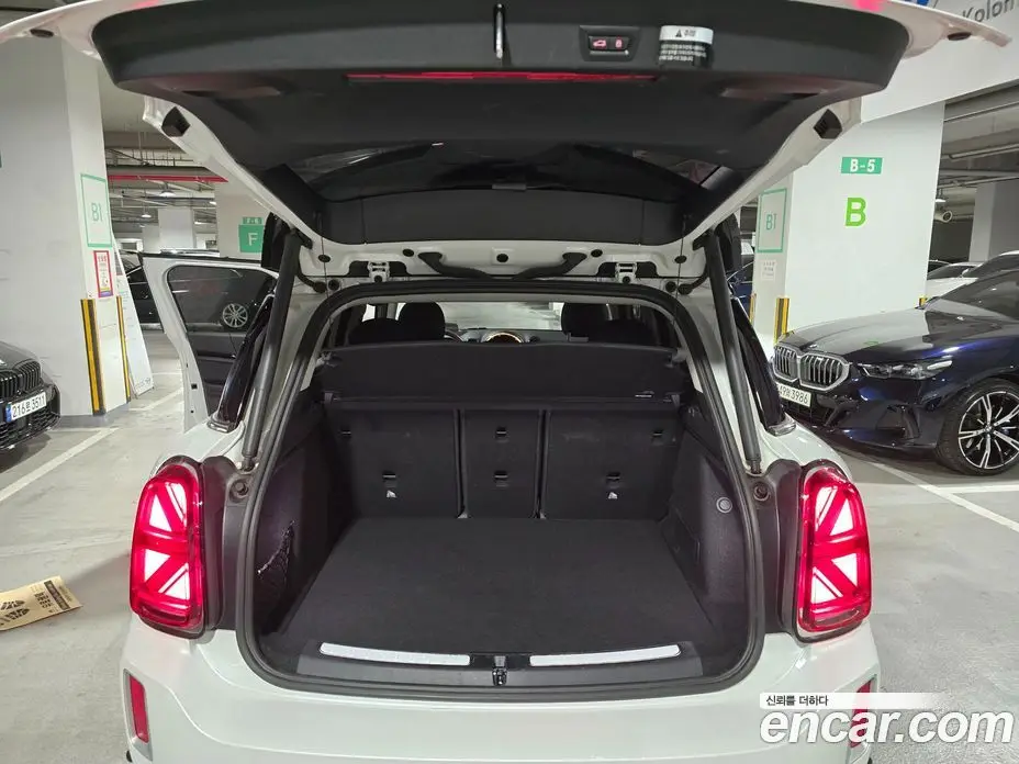 Mini Countryman 2023 1.5 АКПП, фото 13