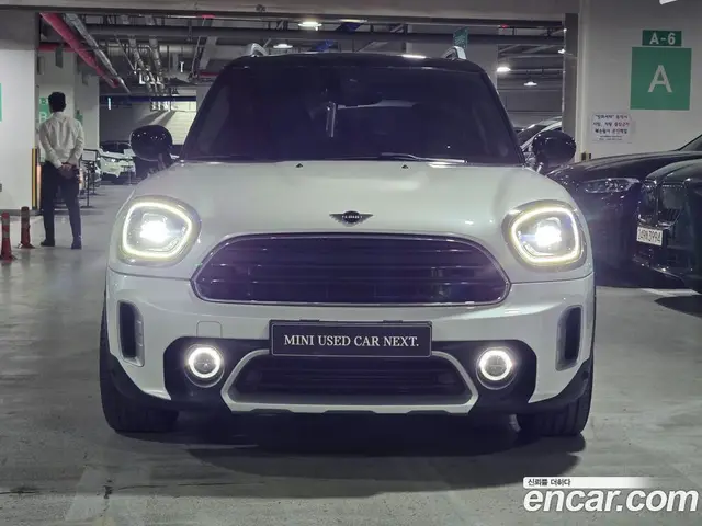 Mini Countryman 2023 1.5 АКПП, миниатюра 3