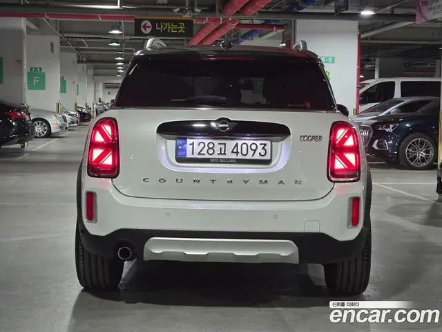 Mini Countryman 2023 1.5 АКПП, миниатюра 4
