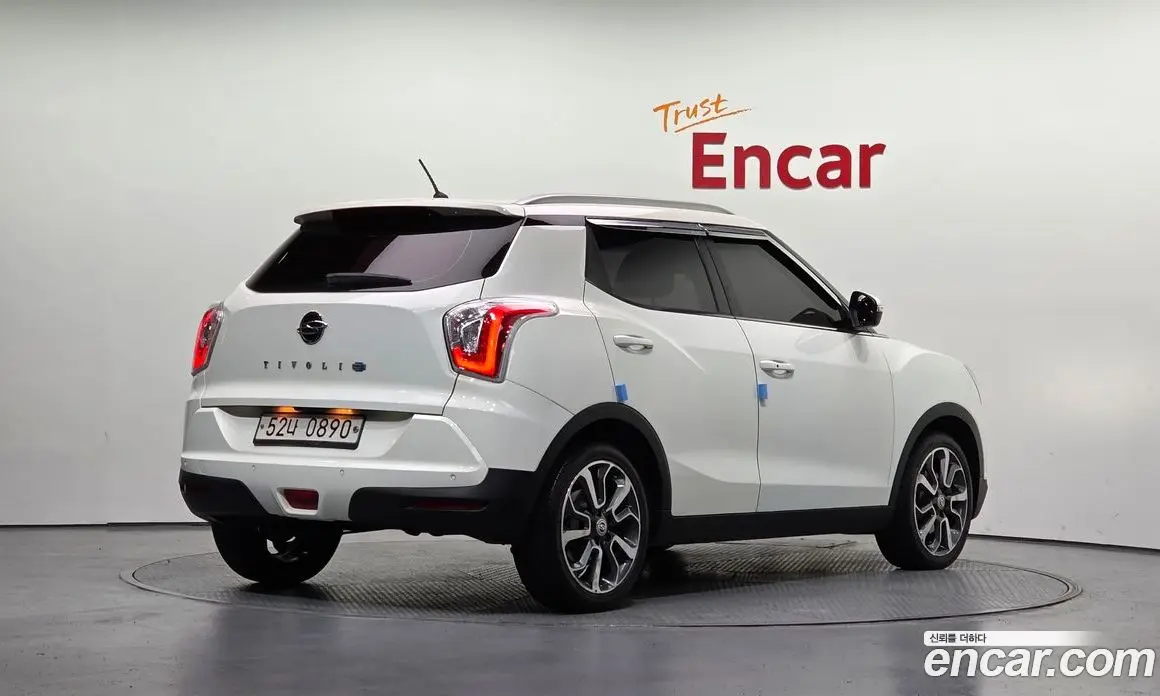 SsangYong TIBOLI 2015 1.6 АКПП, фото 2 SsangYong TIBOLI 2015 1.6 АКПП, фото 2