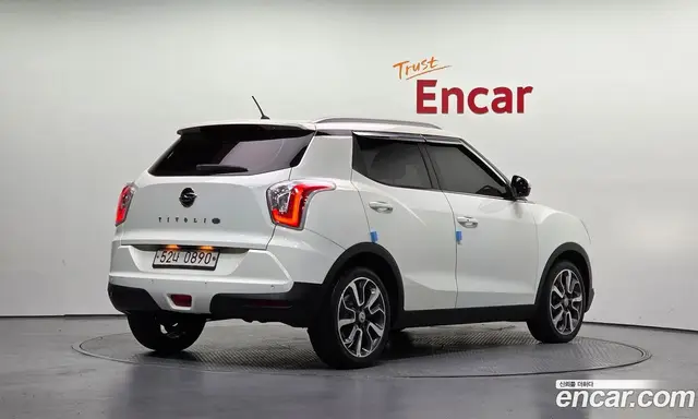 SsangYong TIBOLI 2015 1.6 АКПП, миниатюра 2 SsangYong TIBOLI 2015 1.6 АКПП, миниатюра 2